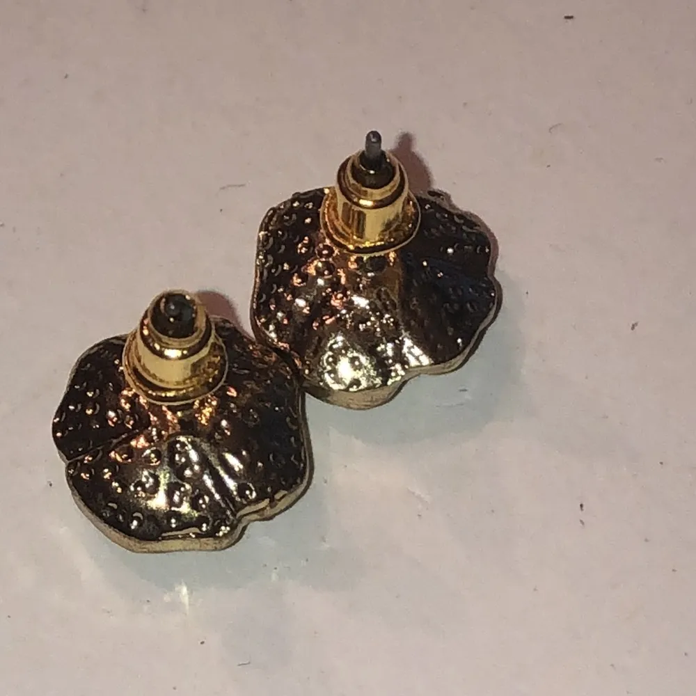 Gold Tone CZ Rhinestone Boho Flower Stud Pierced Earrings - Image 5