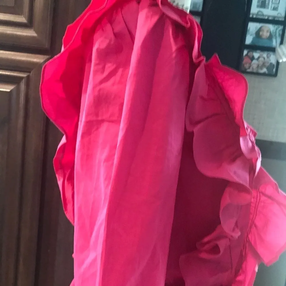 Ellatuse Pink Ruffled V Neck Crop Blouse - Image 10