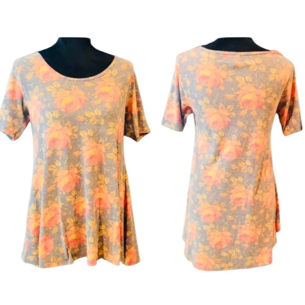 lularoe perfect tee in a coral Hawaiian floral print soft colors bump friendly - Image 2