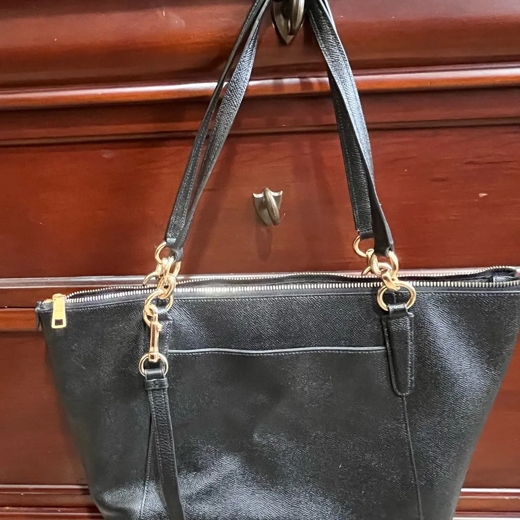 Coach Black Pebbled Leather Ava Tote Bag EUC - Image 3
