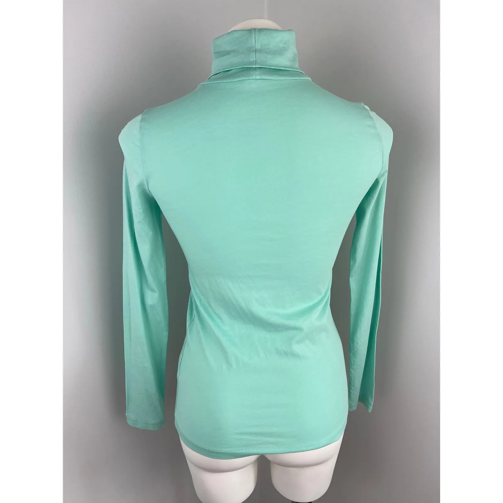 Women's J.Crew Lightweight 100% Cotton Layering Turtleneck in Aqua XS - Image 3