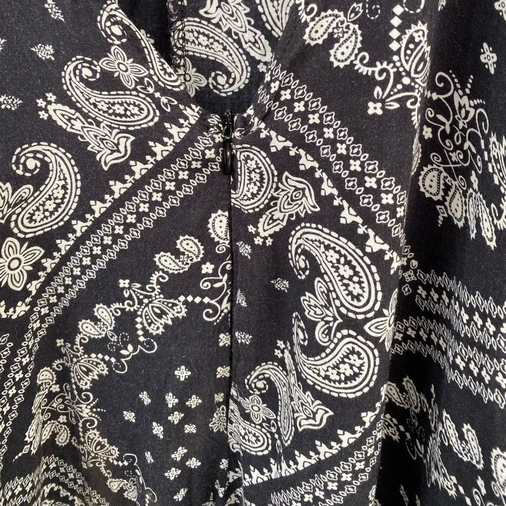 Mika & Gala‎ Shorts Romper - Image 6