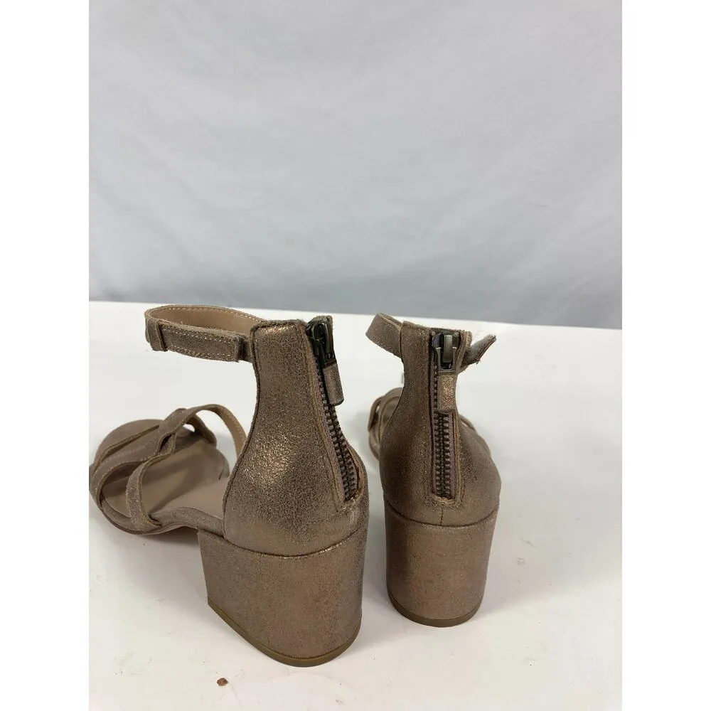 Eileen Fisher Noni Strappy Sandal in Gold Sparkle Size 7.5 - Image 4