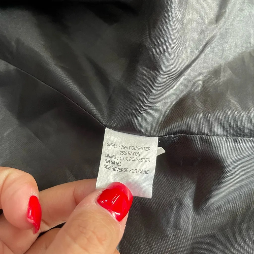 Calvin Klein Black Pinstripe Blazer size 10 - Image 5