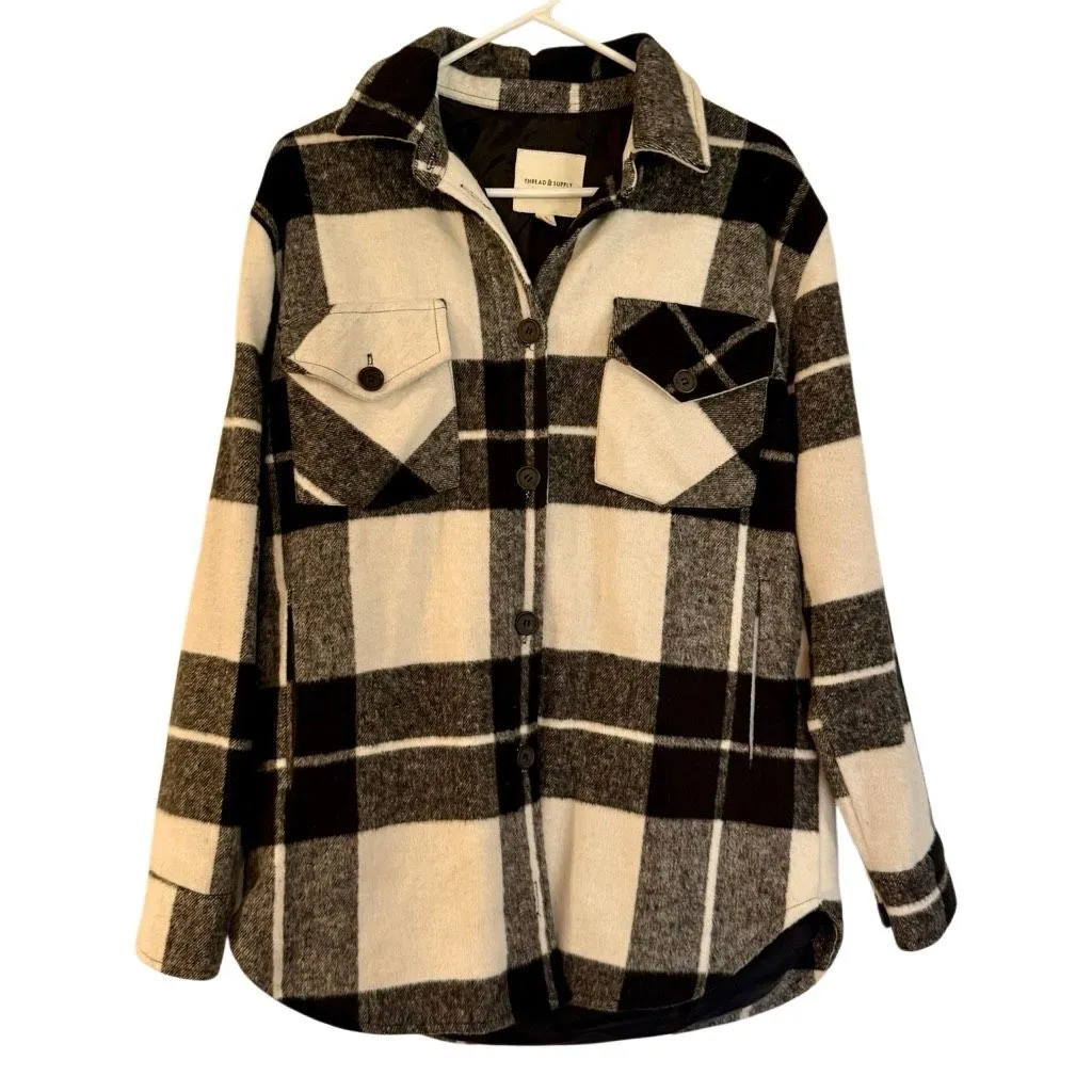 Thread & Supply black and white plaid flannel shacket size small - Image 11