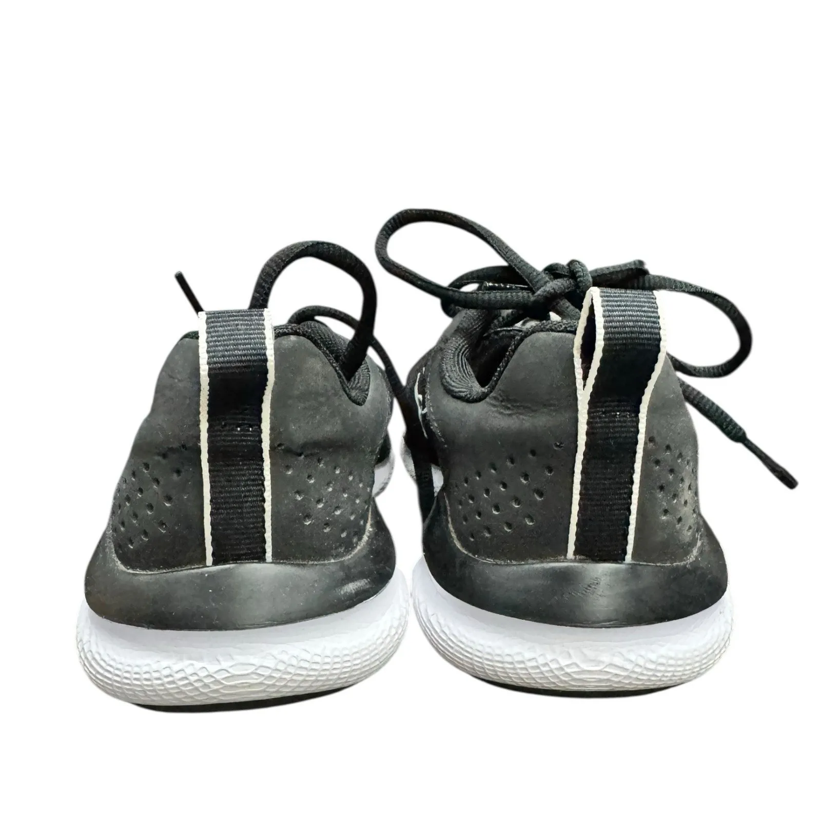 Under Armour Charged Assert 10 Black Running Shoes Women’s Size 8 Sneakers - Image 4