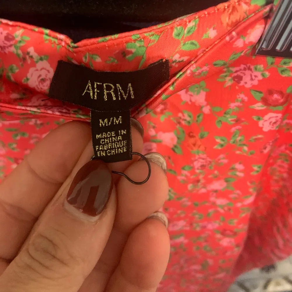 AFRM Revolve Bloomingdales Nordstrom Pink Floral Midi Skirt and Crop Top M/L Size M - Image 7
