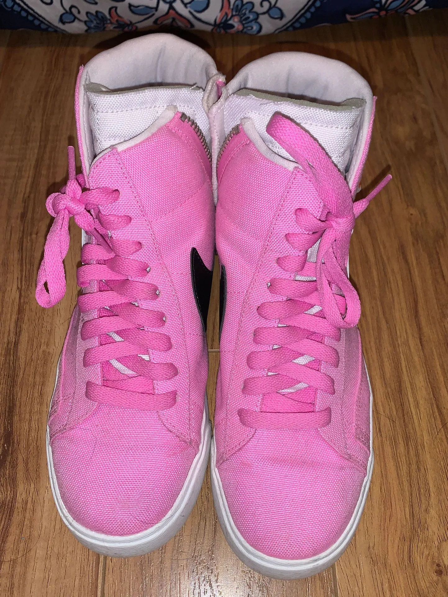 Nike Women Shoes - Image 3