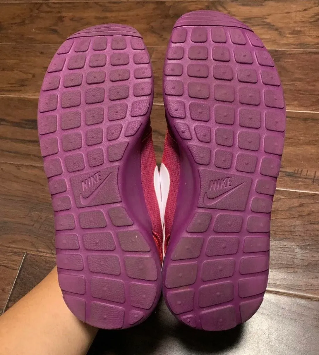 Women’s  ombré Roshes - Image 2