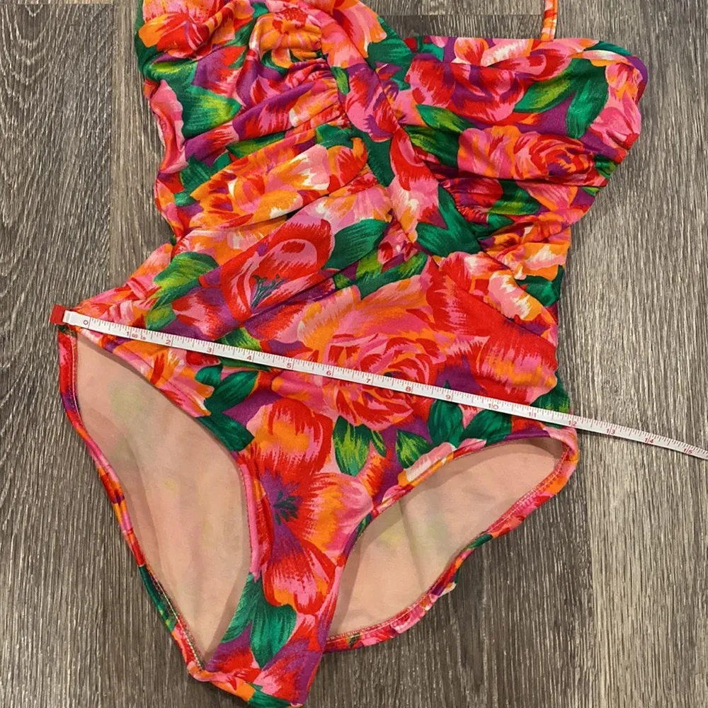 Vintage 90s  swimsuit floral bright tropical slimming Small - Image 8