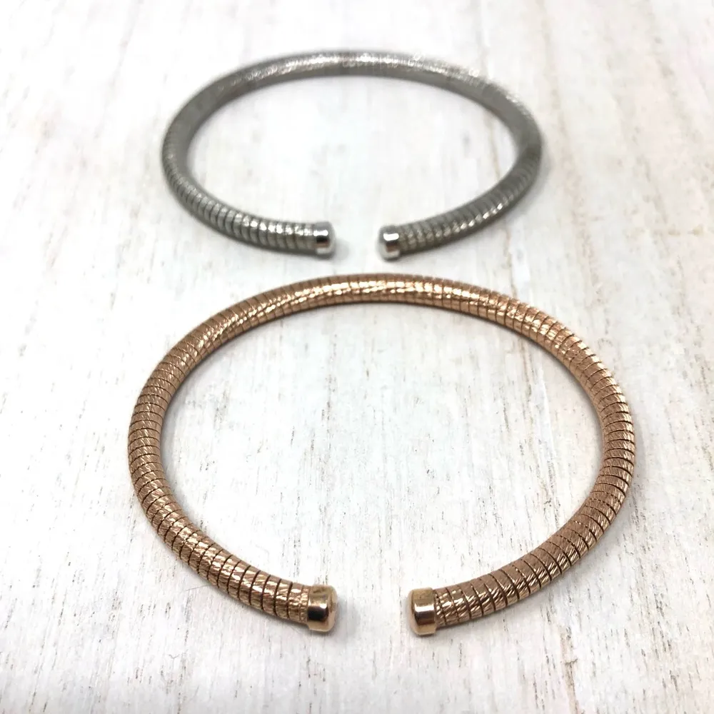 Sterling silver minimalist textured cuff set, made in Italy - NWOT - Image 10