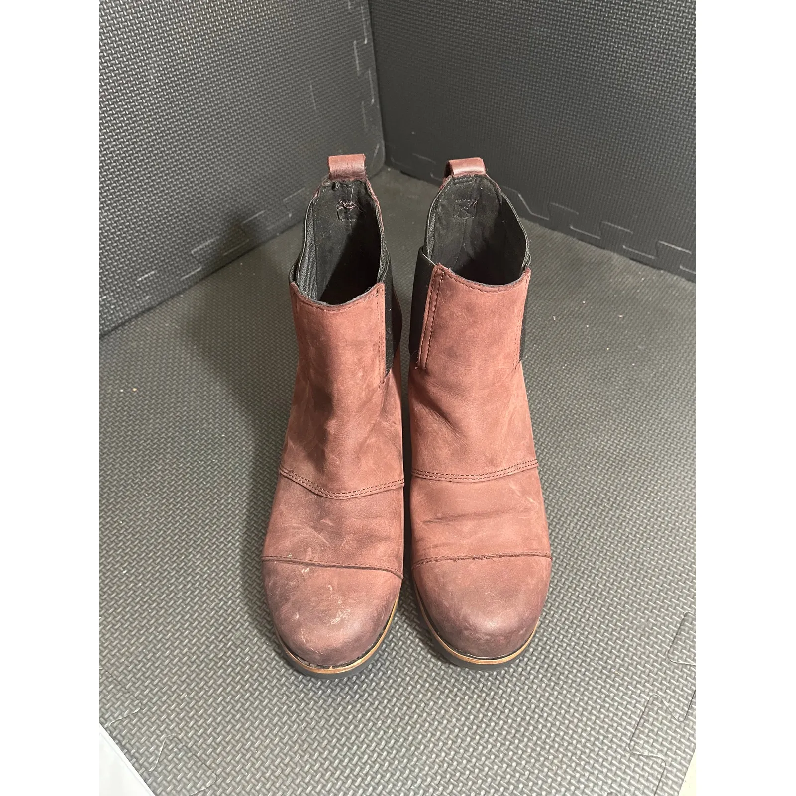 Sorel Addington Chelsea Waterproof Burgundy Leather Heeled Ankle Boots‎ 7.5 - Image 2