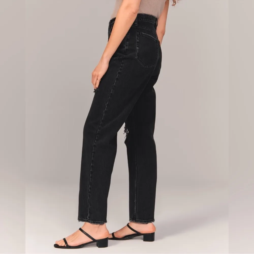 Abercrombie Black The Dad Curve Love High Rise Jeans - Image 4