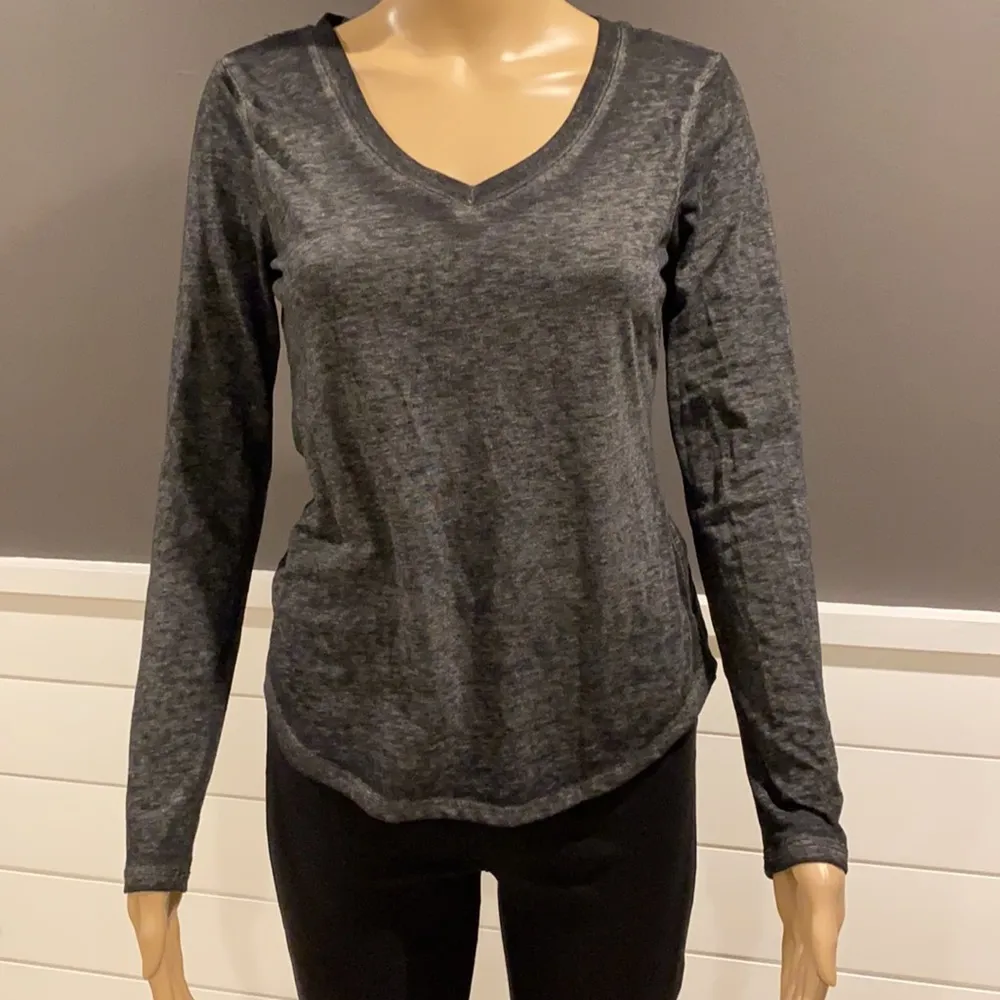 Ultra flirt long sleeve shirt new - Image 3