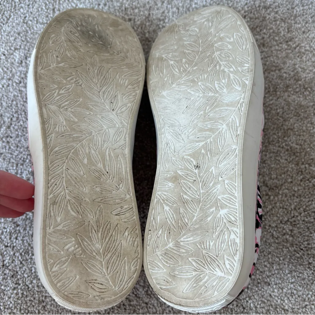 Lilly Pulitzer Julia Sneaker Panda Slip On Loafer Pink Floral Preppy Feminine - Image 10