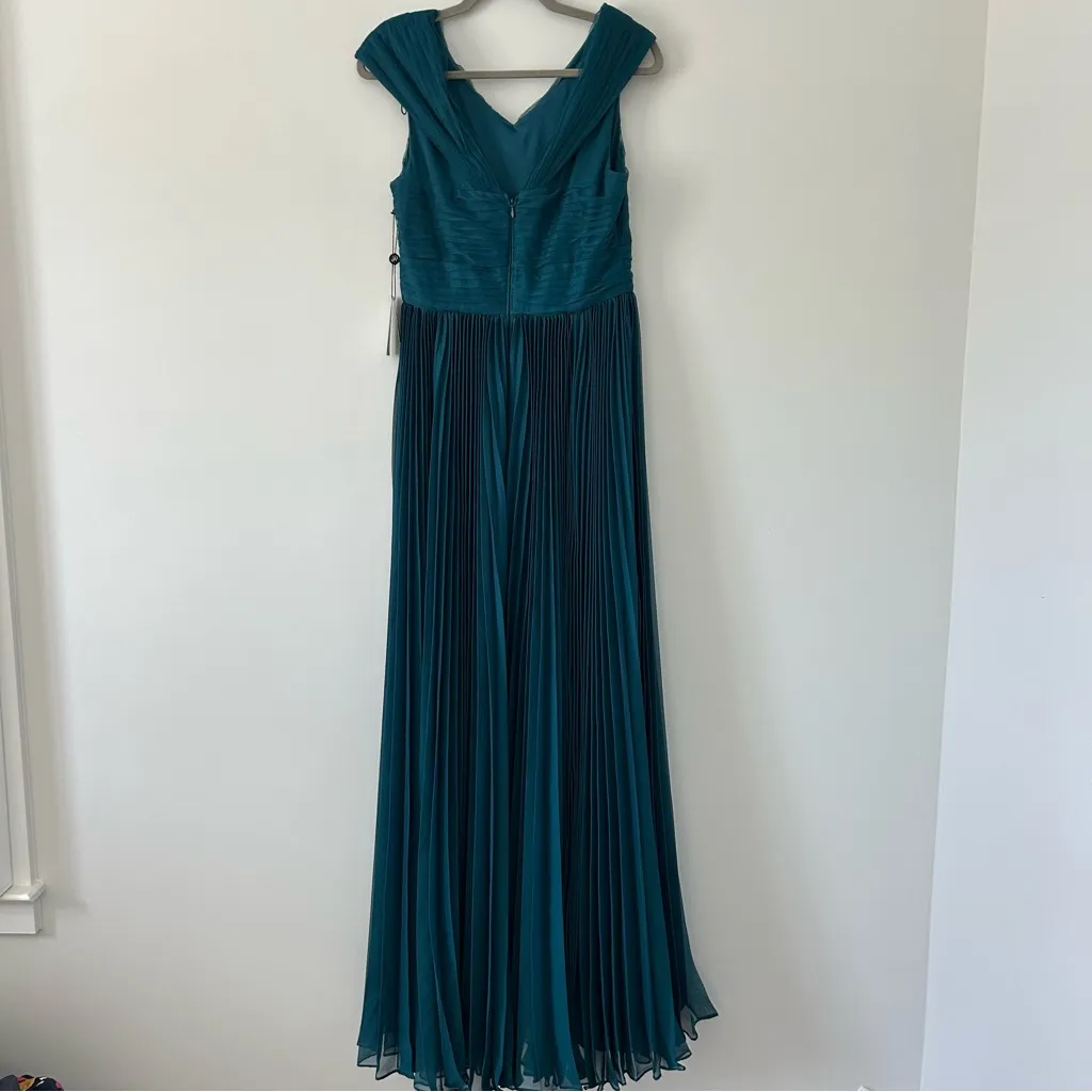Adrianna Papell Teal Blue Shirred Caplet Embellished Pleated Skirt Gown NWT 8 - Image 2