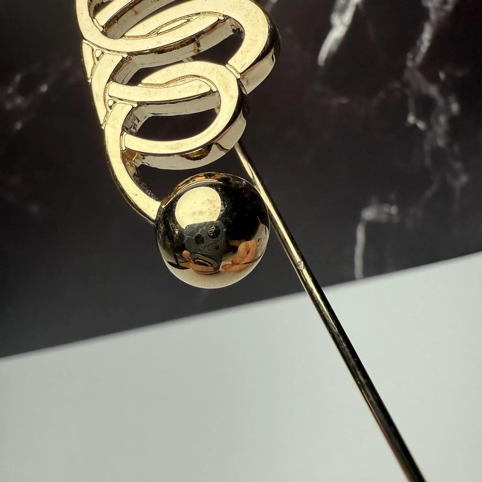 Salvatore Ferragamo Lapel Stick Pin Gold Tone Scroll Signed Made In Italy - Image 9