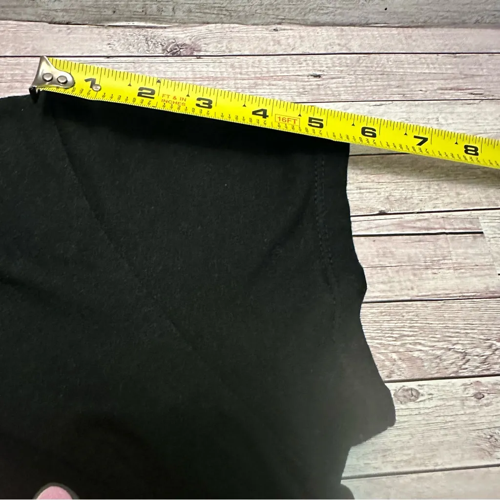 Disney Alice in Wonderland Black Tee with Floral Design M - Image 7