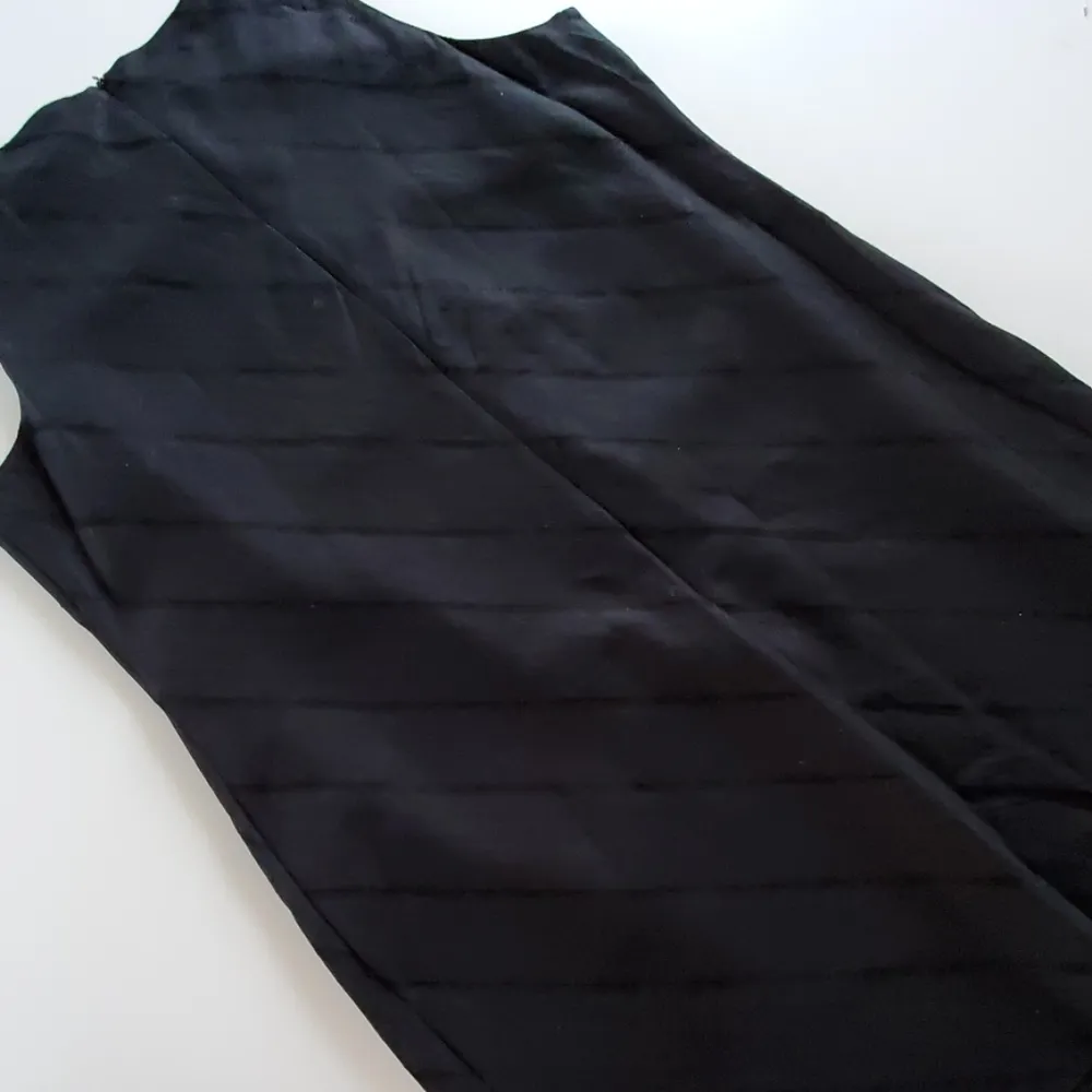 Venezia sheath dress size 14 - Image 8