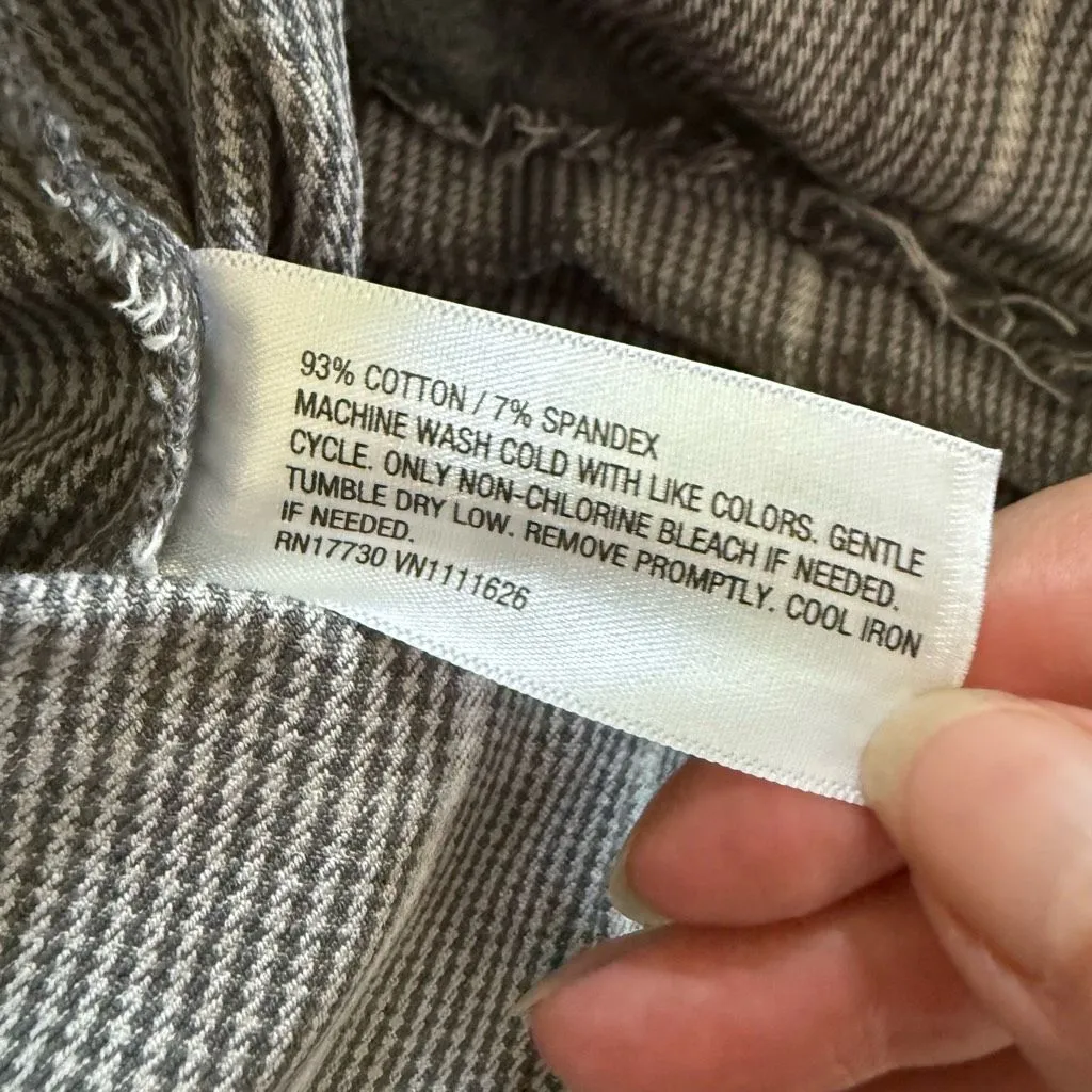 A New Day Glenn Plaid Grey Side Zip Taper Pants 14 - Image 8