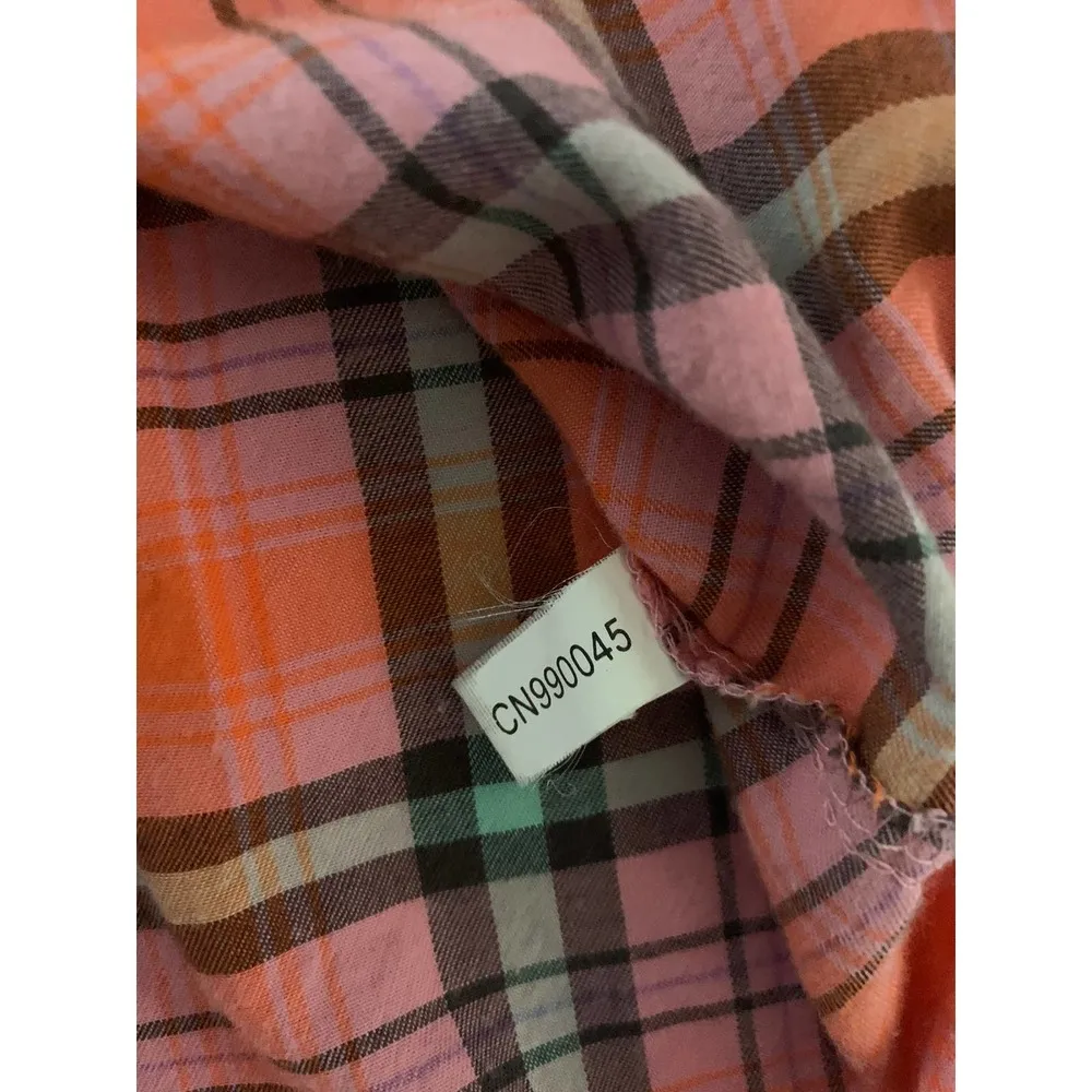 Woman's New York & Company Long Sleeve Plaid Blouse - Image 16