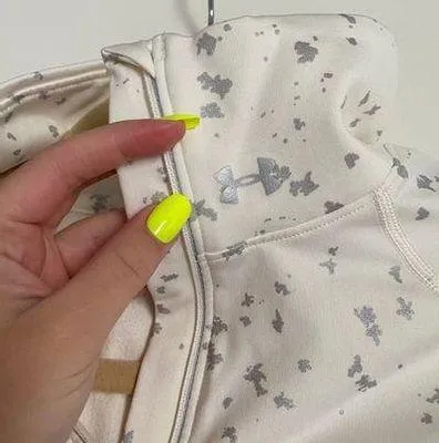 Under Armour Running Jacket - Image 4