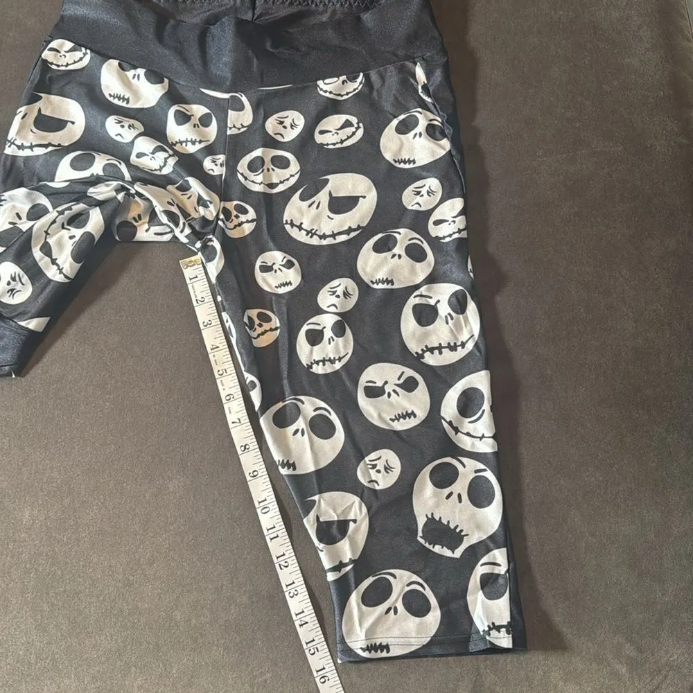 Women Nightmare Before Christmas Skulls Short Knee Length Leggings Size L/XL NEW Black Size L - Image 2