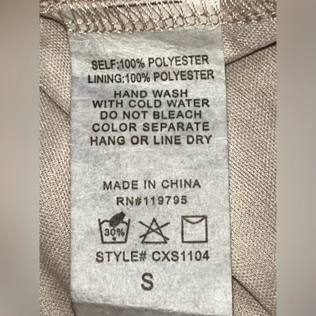 Woman’s Sadie & Love Blush Pink Pearl Tulle Midi Skirt – Size Small Black - Image 8