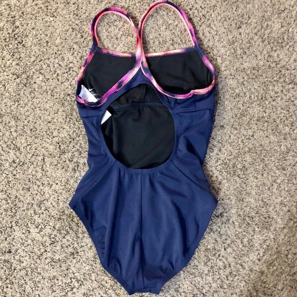 Nike Swimsuit Womens M Used One Piece Navy Pink Salmon - Image 4