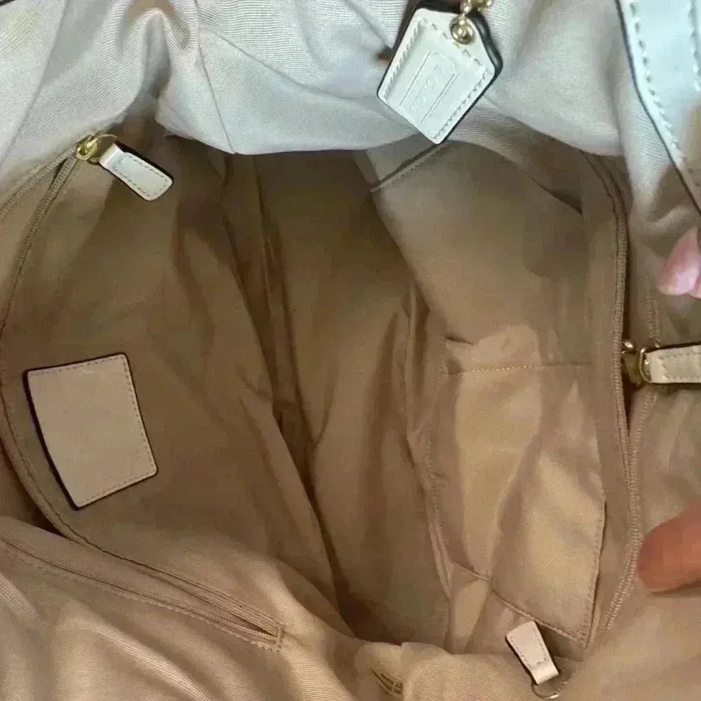 Coach Devin Light Beige Khaki Ivory satchel Handbag Purse. - Image 13