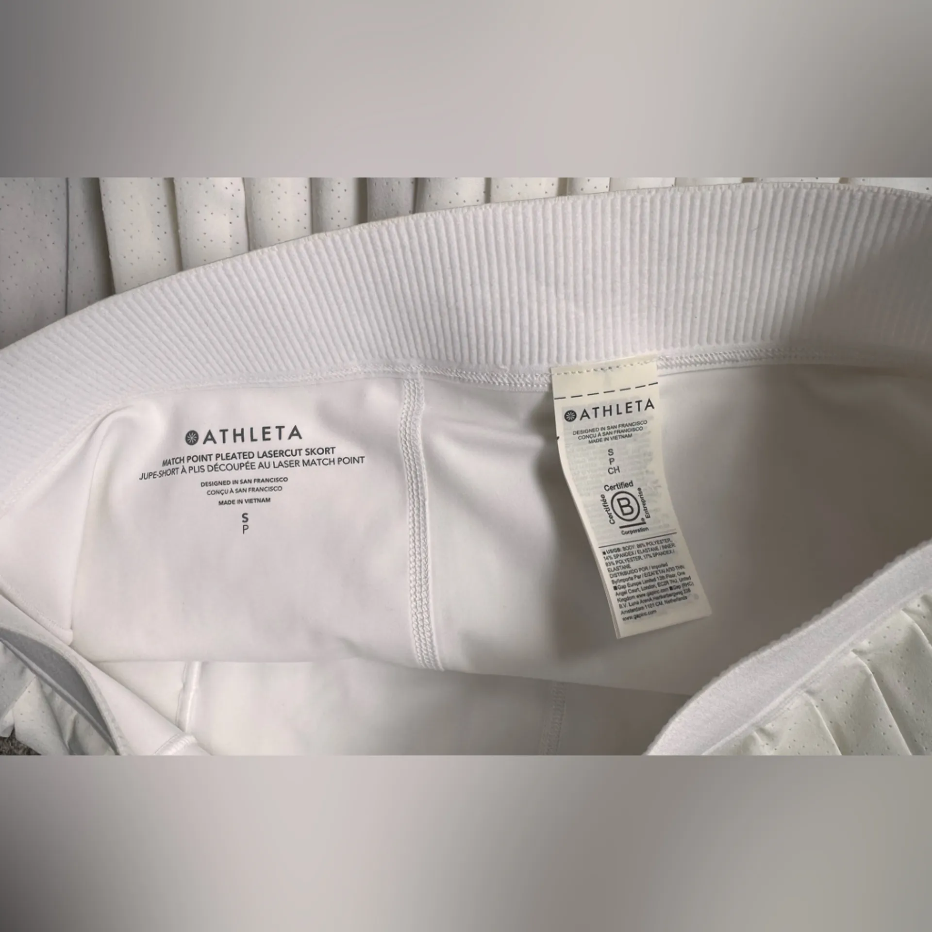 NWT Athleta Match Point Pleated Laseecut Skort Skirt Size Small - Image 8