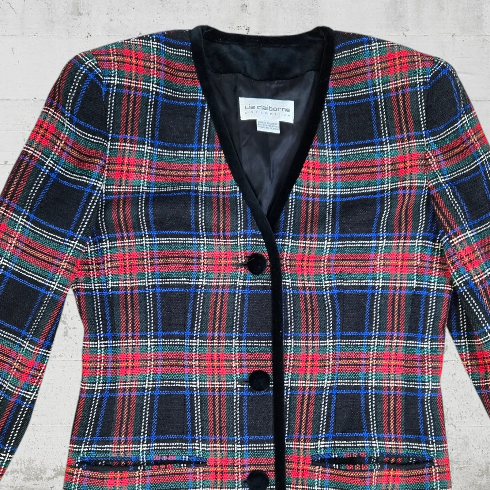 Vintage 90s Black Red Tartan Plaid Wool Blend Velvet Trim V-Neck Blazer Size 4 - Image 3