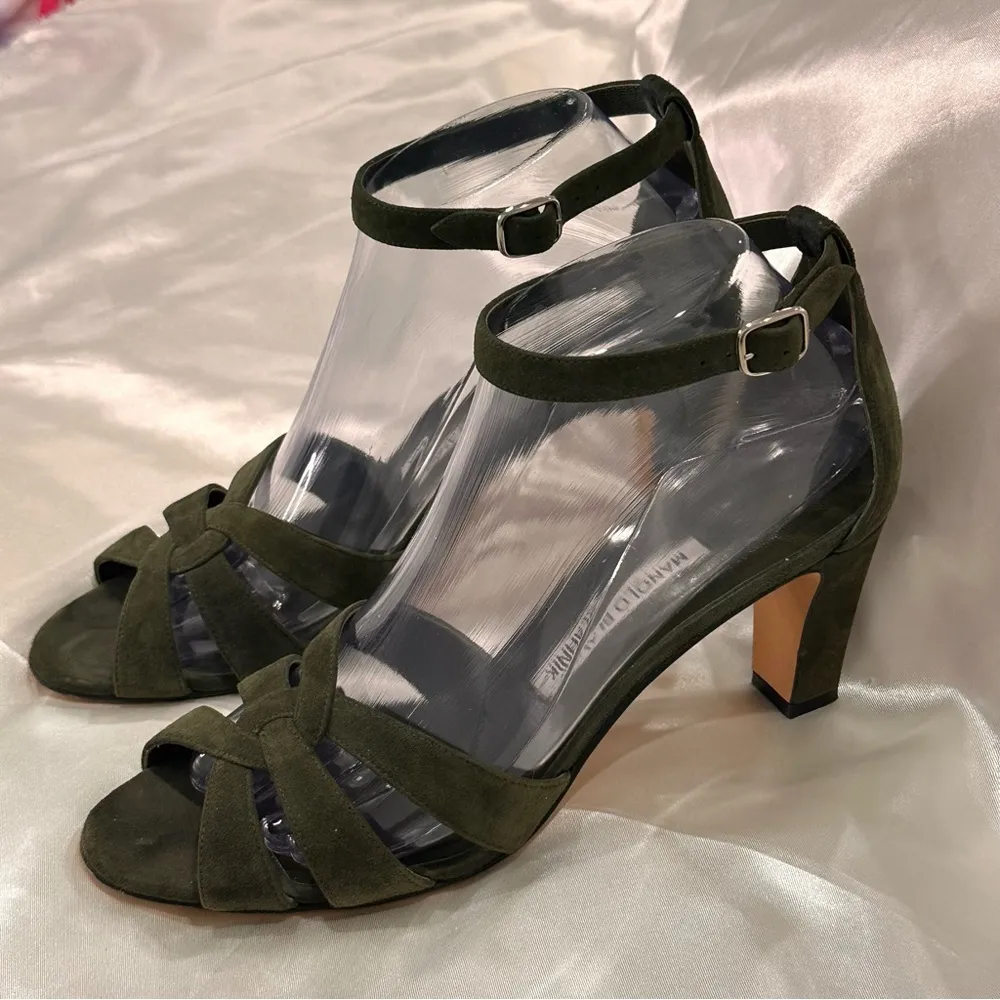 Manolo Blahnik Green Suede Heels Sandals Size 9 Elegant Chic Classic Fall Winter - Image 3