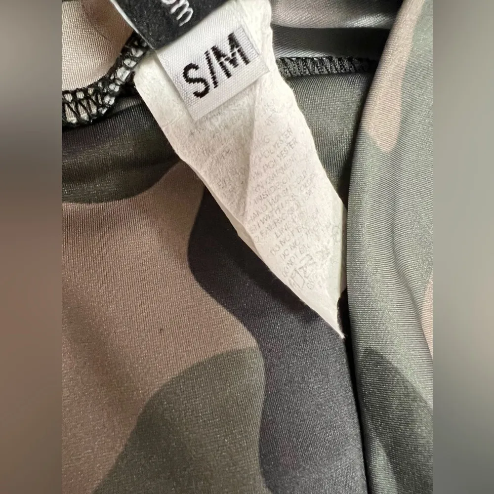 Onzie Bike Shorts Camo Long Biker High Rise S/M Small Medium - Image 4