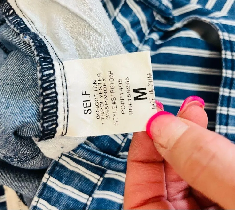 SAINTS & HEARTS High Rise Extreme Flare Jean buckle size Medium - Image 5