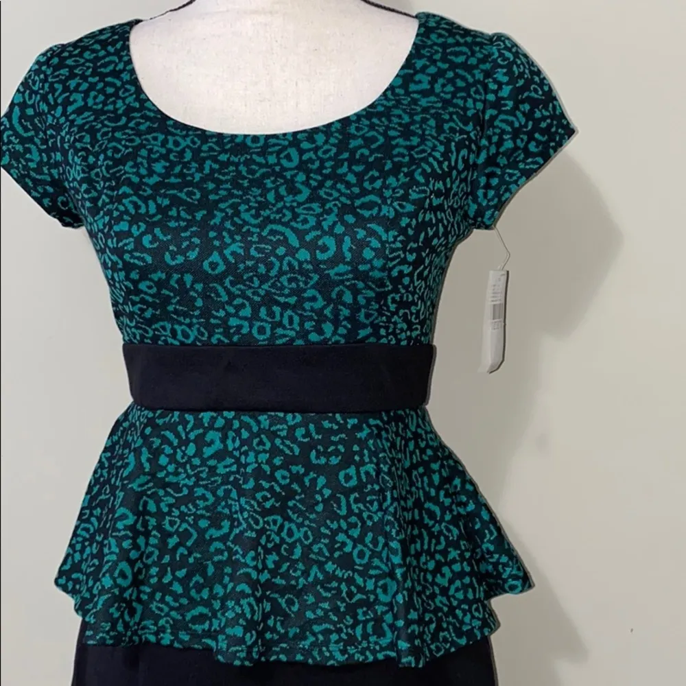 Iz Byer leopard print black teal peplum dress NWT - Image 5