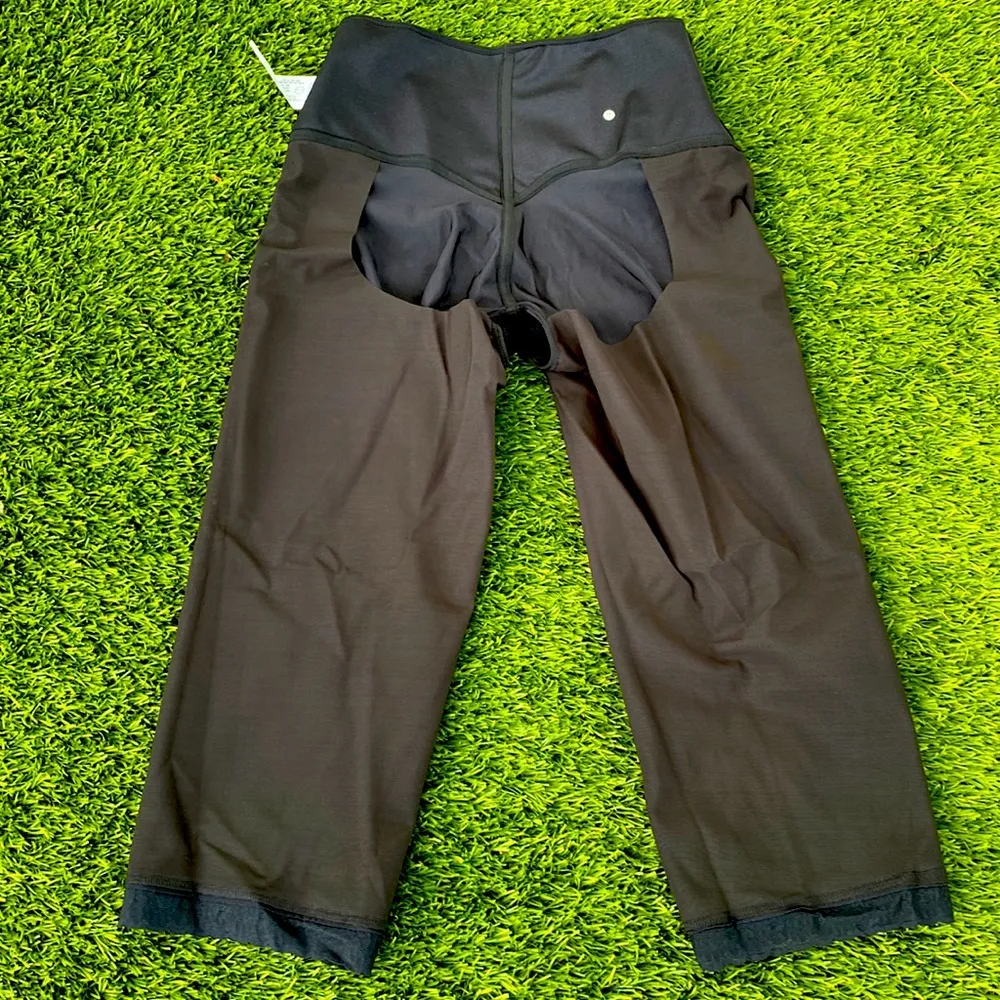 Shapewear Capri style Black Size L - Image 6