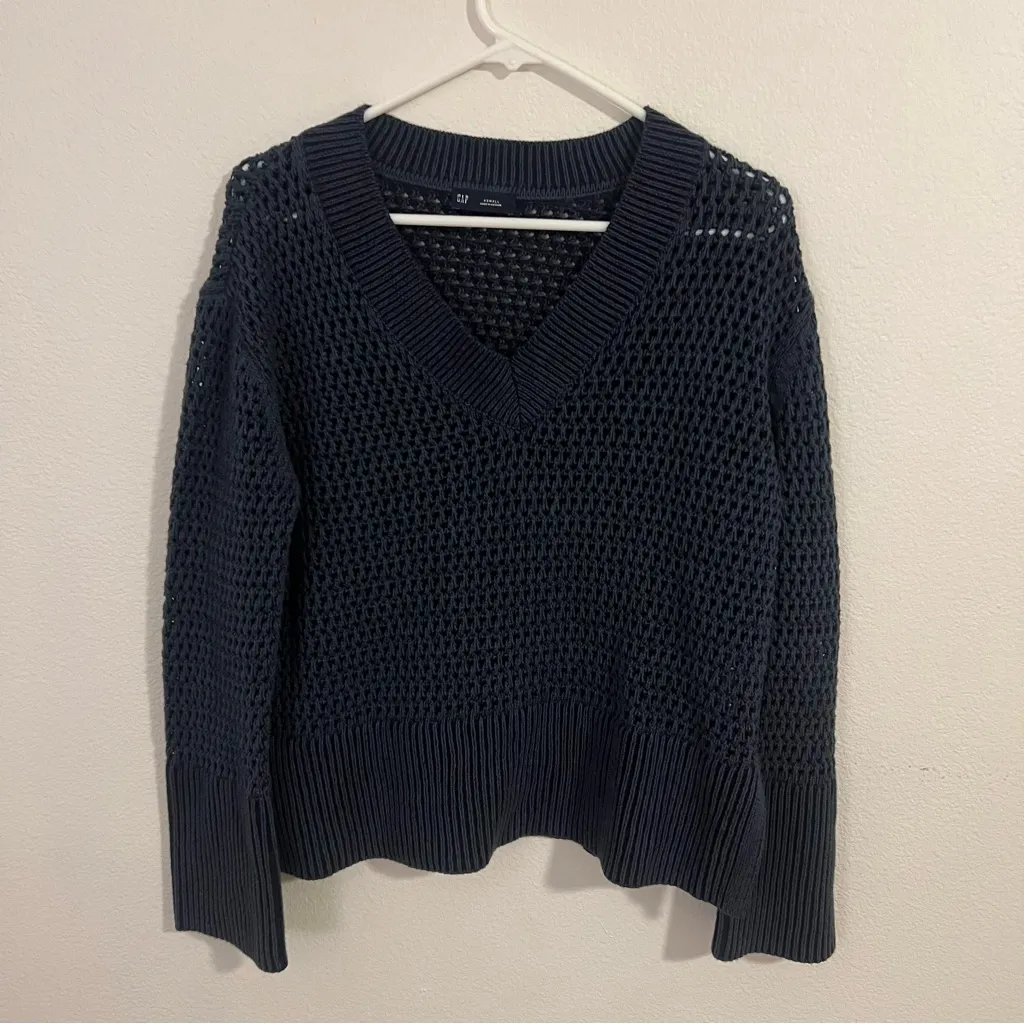 Gap Navy/Blue Cotton 24/7 Split-Hem Crochet V-neck Sweater - Image 3