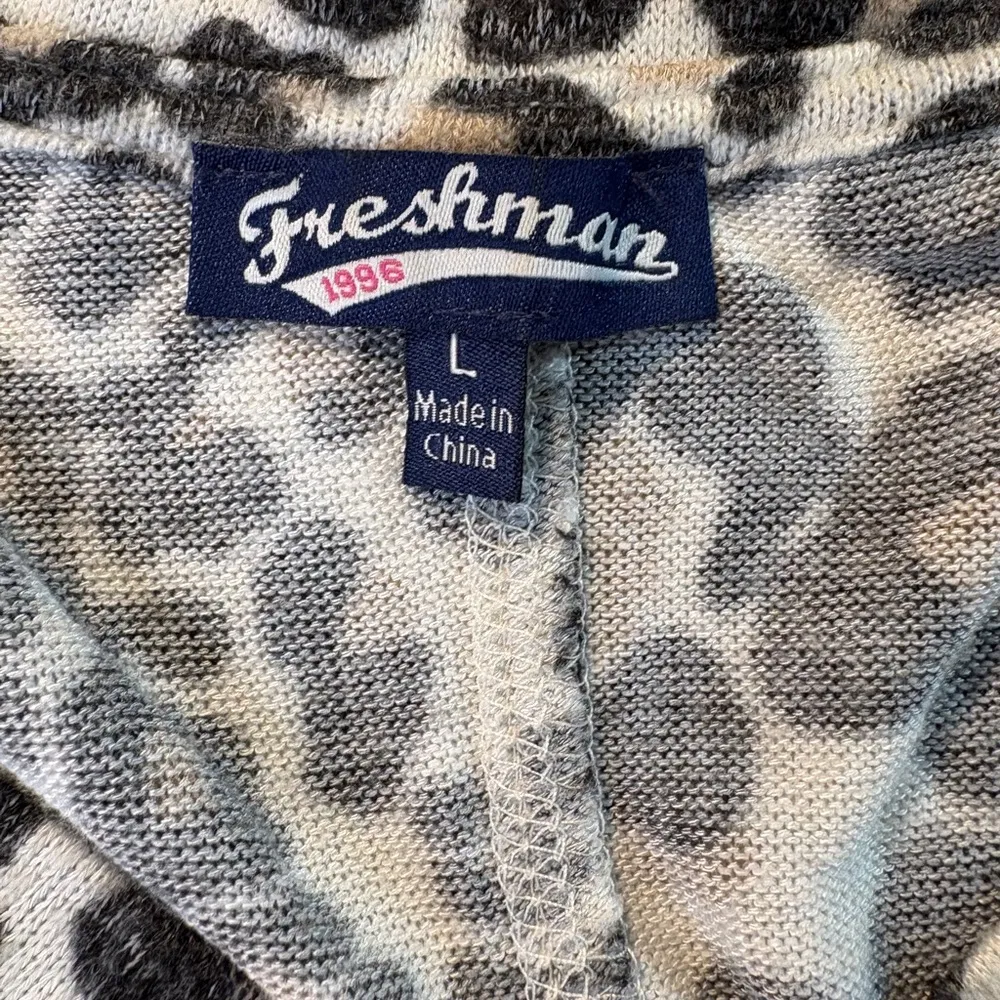 Freshman Black and Brown Cropped Top Size Large - Image 4