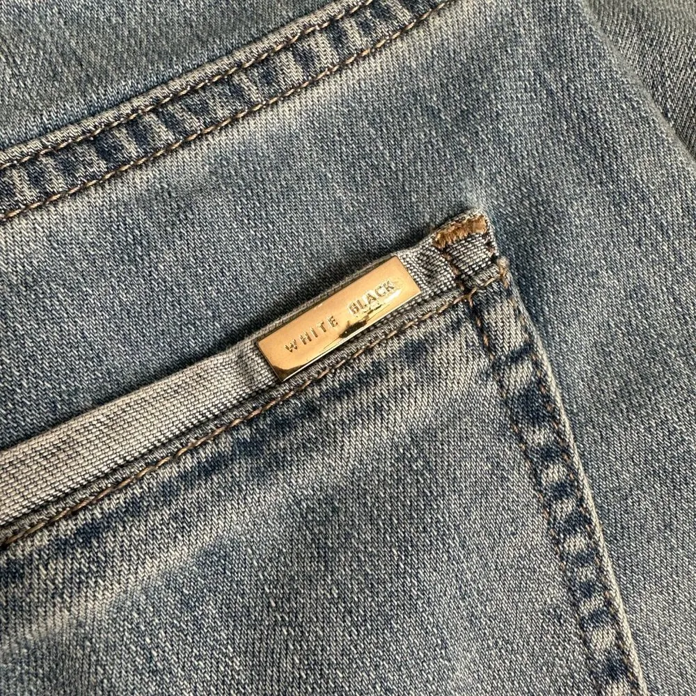 WHBM White Black Girlfriend Distressed Jeans - Image 4