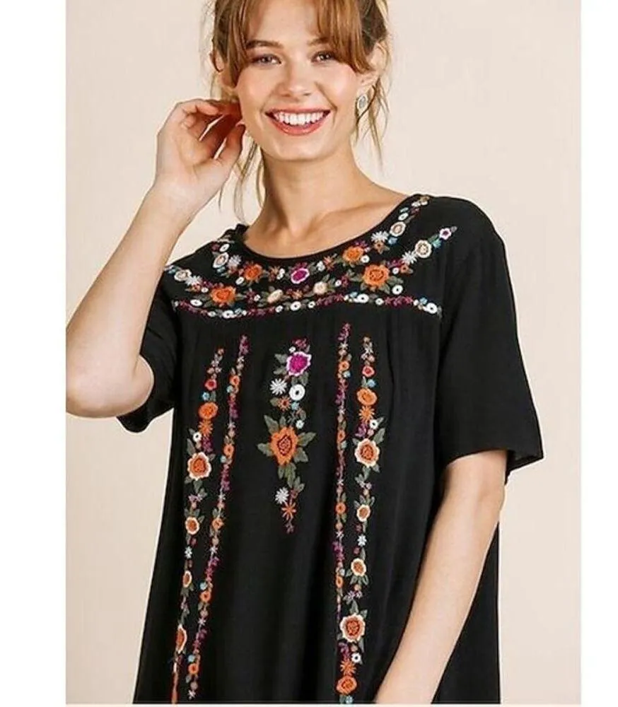 Umgee Black Colorful Floral Embroidered A-Line Tee Dress Medium - Image 2