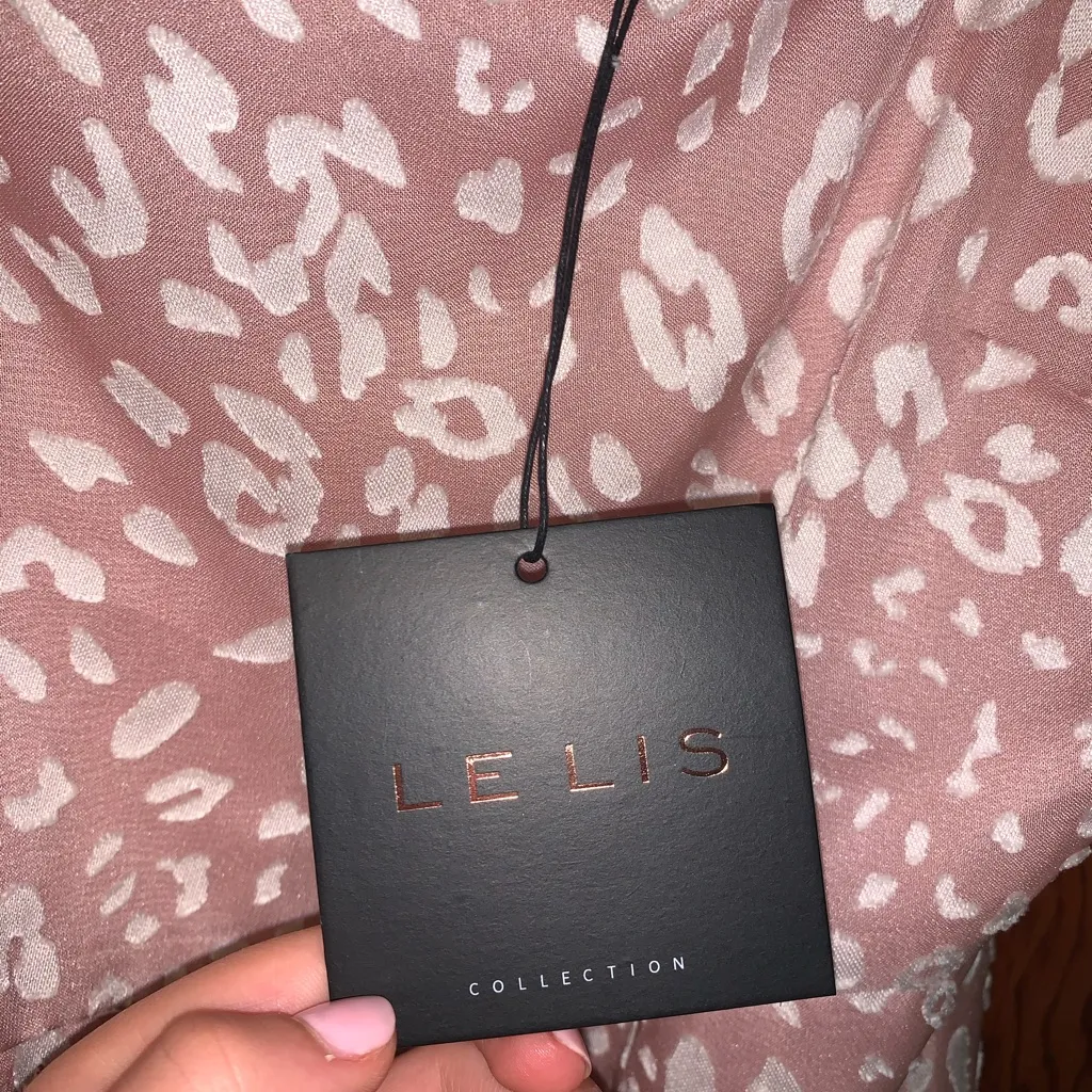 Elegant Pink Spaghetti Strap Dress - Image 8