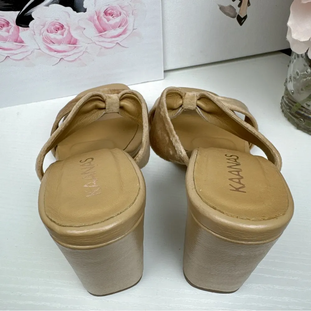 Kaanas Beige Bow Heeled Sandal Size 6 Tan - Image 3