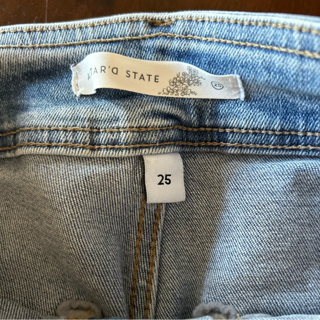 Altar’d State Braylee Jeans Women Hi Rise Size 25 Lt Wash Straight Leg 32” Long - Image 6