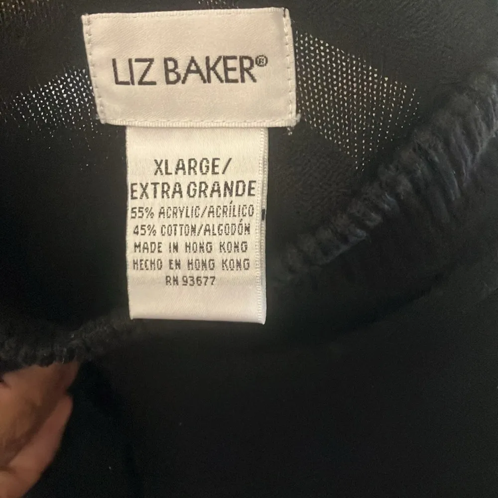 Liz Baker Ladies  Black Sweater xl - Image 5
