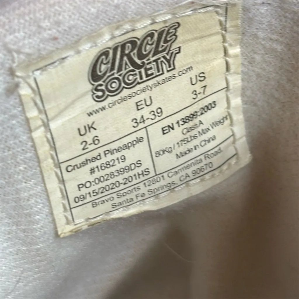 Circle Society Pineapple Adjustable Unisex Roller Skates Size undefined - Image 10