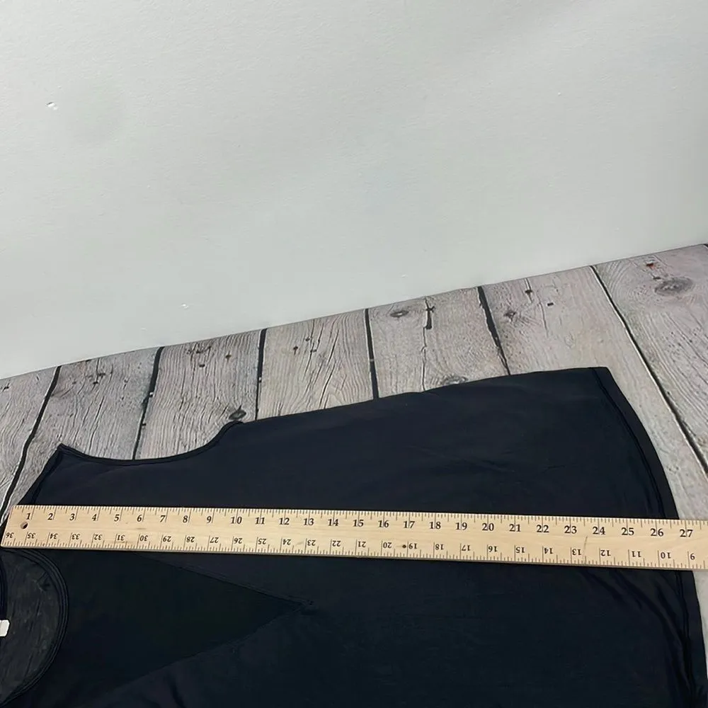Lululemon  Lab Edge Tee Sleeveless Tank Top Black Knit Mesh "V" Insert size Small - Image 8