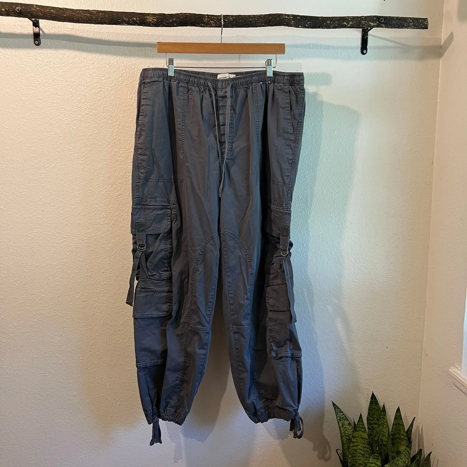 Abercrombie & Fitch Gray Garment Dyed Relaxed Fit Utility Cargo Pants Size XL - Image 14