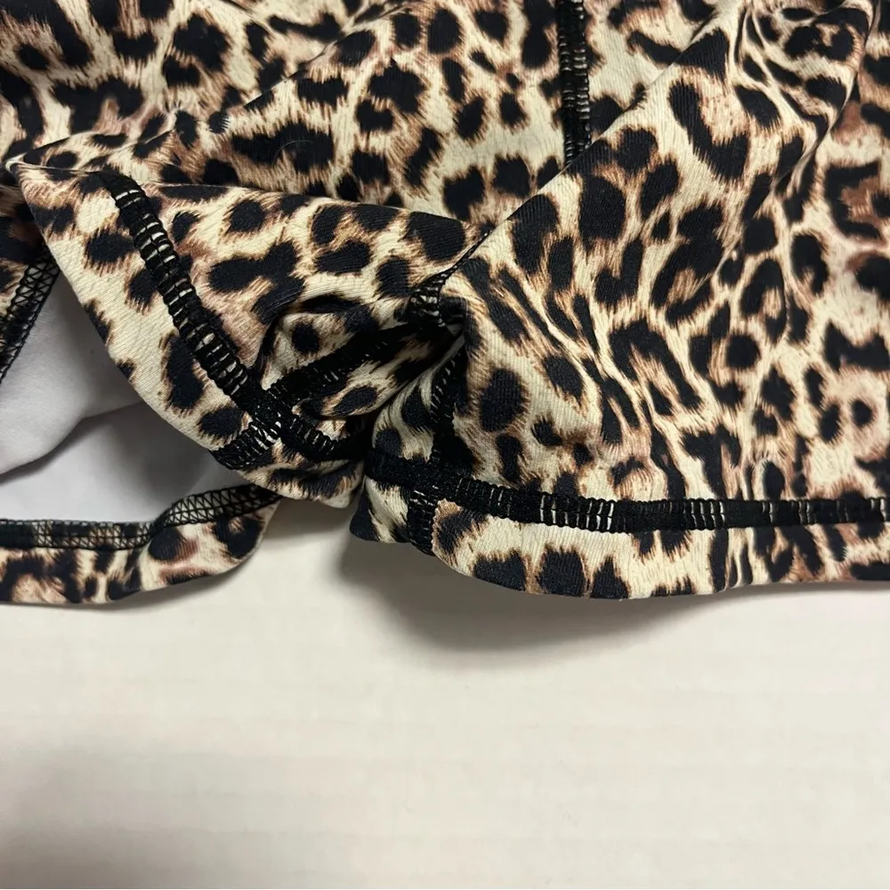 Zyia Active Brilliant Leopard Print Double Scrunchy Hustle Shorts Sz M EUC - Image 6