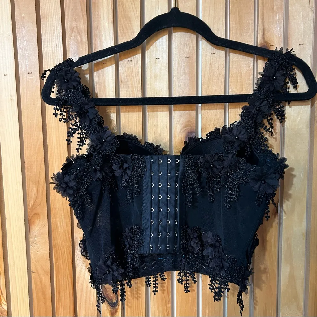 Floral Butterfly Applique Crop Tank Top Dark Romantic Whimsigoth Witchy Fairy Black - Image 9